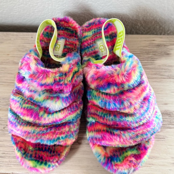 UGG Women's Multicolor Fluff Yeah Pixelate Slide Sandal. Size 7 - Picture 5 of 9
